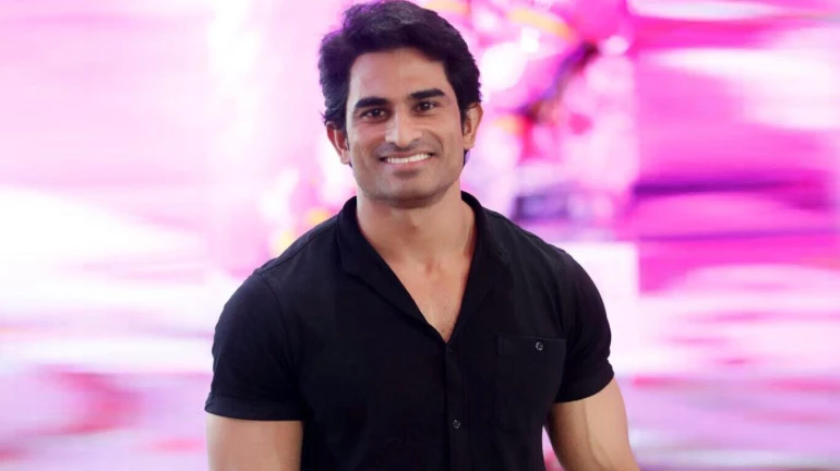 टाॅर्चमन संदिप बनला सिनेमाचा नायक! टाॅर्चमन संदिप बनला सिनेमाचा नायक!