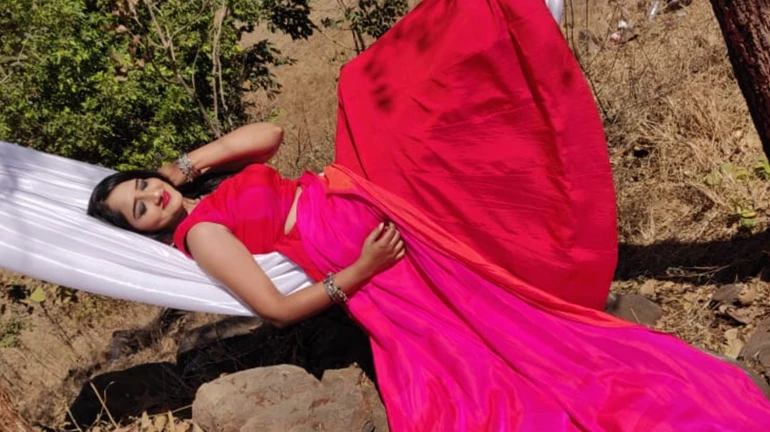 ‘व्हॅलेंटाइन डे’ला अवतरली आदितीची ‘राधा’ ‘व्हॅलेंटाइन डे’ला अवतरली आदितीची ‘राधा’