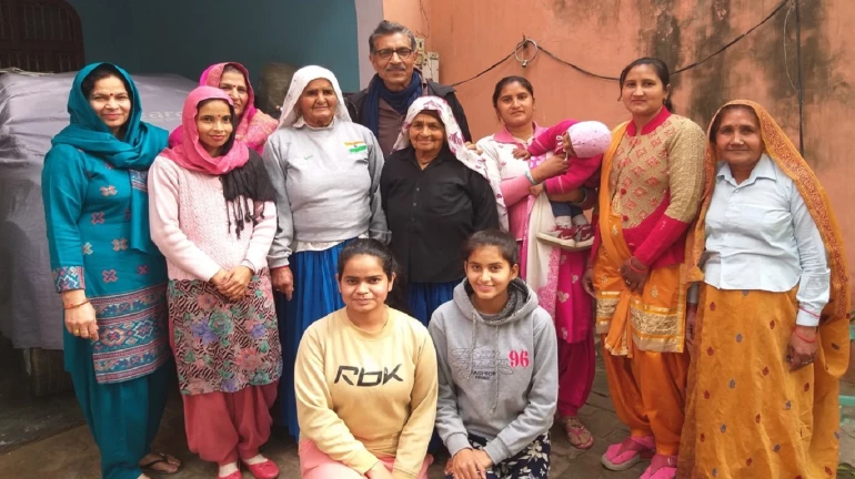 प्रकाश झा ने ज्वाइन की अनुराग कश्यप की ‘सांड की आंख’ प्रकाश झा ने ज्वाइन की अनुराग कश्यप की ‘सांड की आंख’