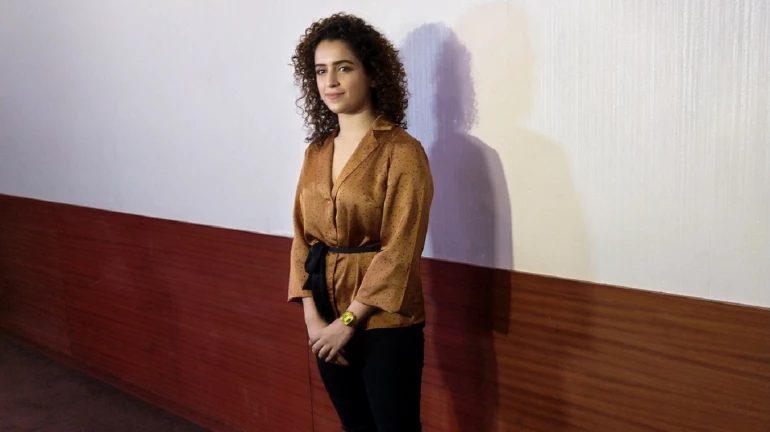 नवाजुद्दीन ने 'फोटोग्राफ' से सान्या को किया इम्प्रेस, 15 मार्च को होगी रिलीज नवाजुद्दीन ने 'फोटोग्राफ' से सान्या को किया इम्प्रेस, 15 मार्च को होगी रिलीज