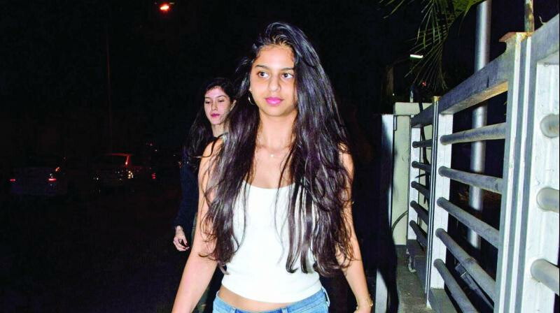 शाहरुख की लाड़ली इस साउथ कोरियन एक्टर को करना चाहती हैं डेट