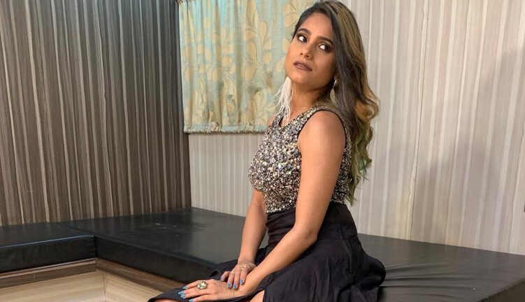 रेडियो मिर्ची अवॉर्ड में दिखा सिंगर ज्योतिका टांगरी का जलवा