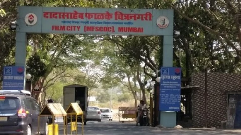 'फिल्मसिटी में नवजोत सिंह सिद्धू और पाकिस्तानी कलाकारों के प्रवेश पर लगे प्रतिबंध' 'फिल्मसिटी में नवजोत सिंह सिद्धू और पाकिस्तानी कलाकारों के प्रवेश पर लगे प्रतिबंध'