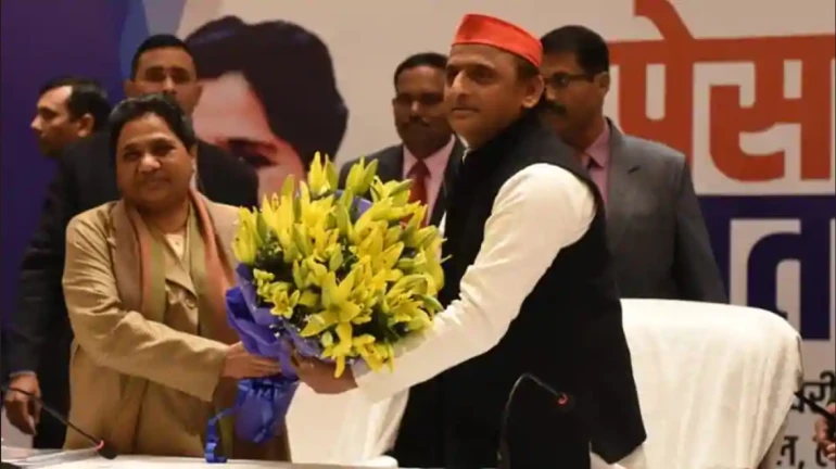 महाराष्ट्रात बीएसपी आणि सपा यांच्यात होणार युती? महाराष्ट्रात बीएसपी आणि सपा यांच्यात होणार युती?