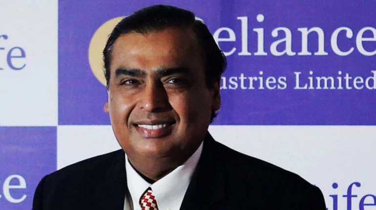 2 महिन्यांत मुकेश अंबानींच्या संपत्तीत 'इतकी' घट 2 महिन्यांत मुकेश अंबानींच्या संपत्तीत 'इतकी' घट