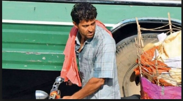 ऋतिकच्या खांद्यावरील गमछाचं रहस्य काय?