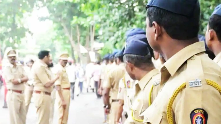 लॉकडाऊनचे उल्लंघन केल्याप्रकरणी १ लाख ५६ हजार गुन्हे दाखल लॉकडाऊनचे उल्लंघन केल्याप्रकरणी १ लाख ५६ हजार गुन्हे दाखल
