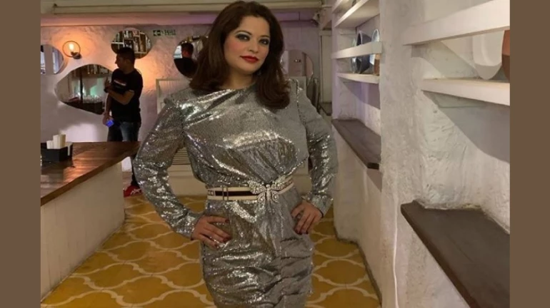 अमिताभ बच्चन के साथ काम कर चुकी इस एक्ट्रेस पति के खिलाफ किया केस, मारपीट का आरोप अमिताभ बच्चन के साथ काम कर चुकी इस एक्ट्रेस पति के खिलाफ किया केस, मारपीट का आरोप