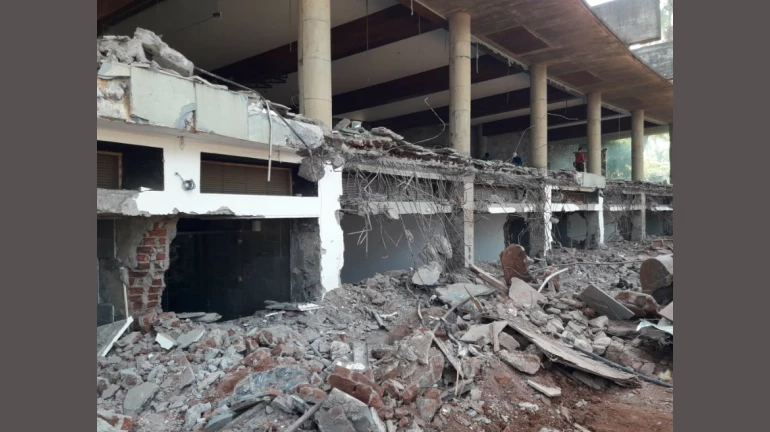 Authorities demolish PNB scam accused Nirav Modi’s bungalow using explosives Authorities demolish PNB scam accused Nirav Modi’s bungalow using explosives