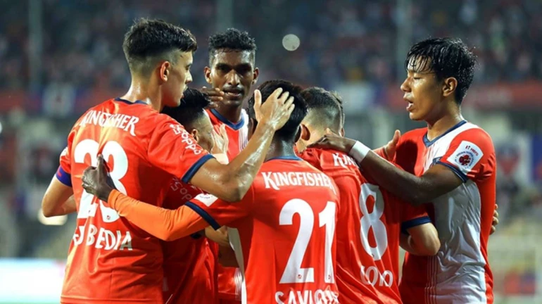 ISL 2018/19: Mumbai City FC bag a 0-1 away win against Goa but lose the leg 5-2 on aggregate ISL 2018/19: Mumbai City FC bag a 0-1 away win against Goa but lose the leg 5-2 on aggregate