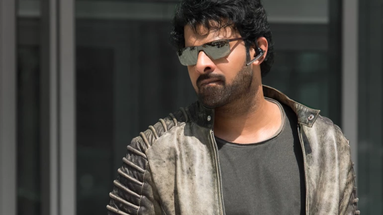 'साहो'साठी प्रभासनं घटवलं वजन 'साहो'साठी प्रभासनं घटवलं वजन