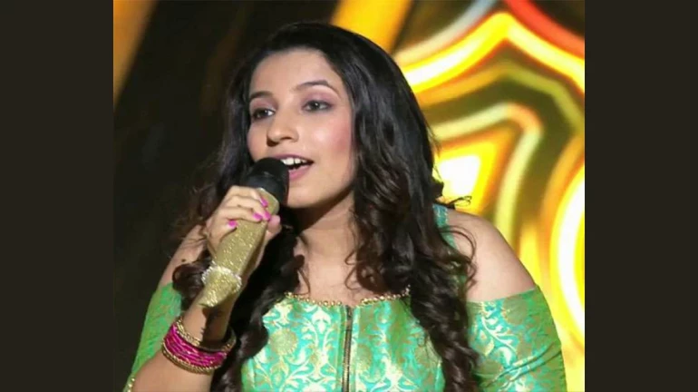 इंडियन आयडाॅल अवंती पटेलला पावणे २ लाखांचा गंडा इंडियन आयडाॅल अवंती पटेलला पावणे २ लाखांचा गंडा