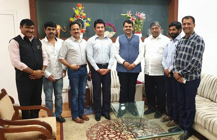 बीजेपी में शामिल हो ही गए शरद पवार से बगावत करने वाले रणजितसिंह मोहिते पाटील