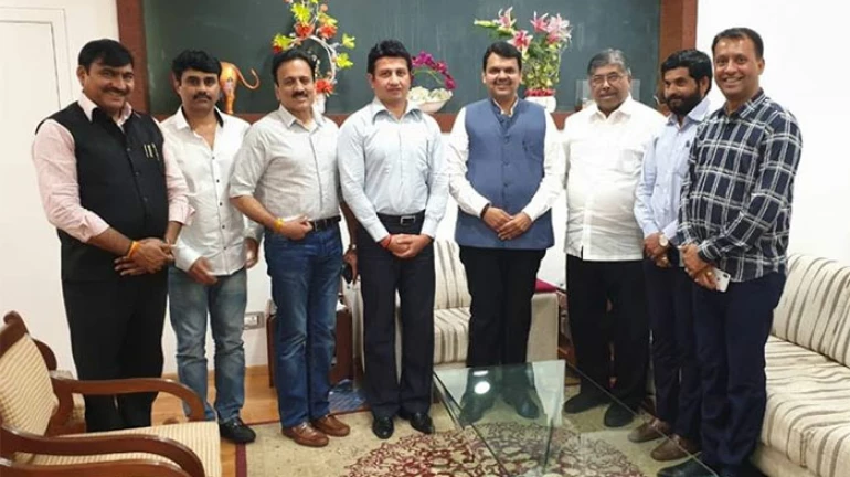 बीजेपी में शामिल हो ही गए शरद पवार से बगावत करने वाले रणजितसिंह मोहिते पाटील बीजेपी में शामिल हो ही गए शरद पवार से बगावत करने वाले रणजितसिंह मोहिते पाटील