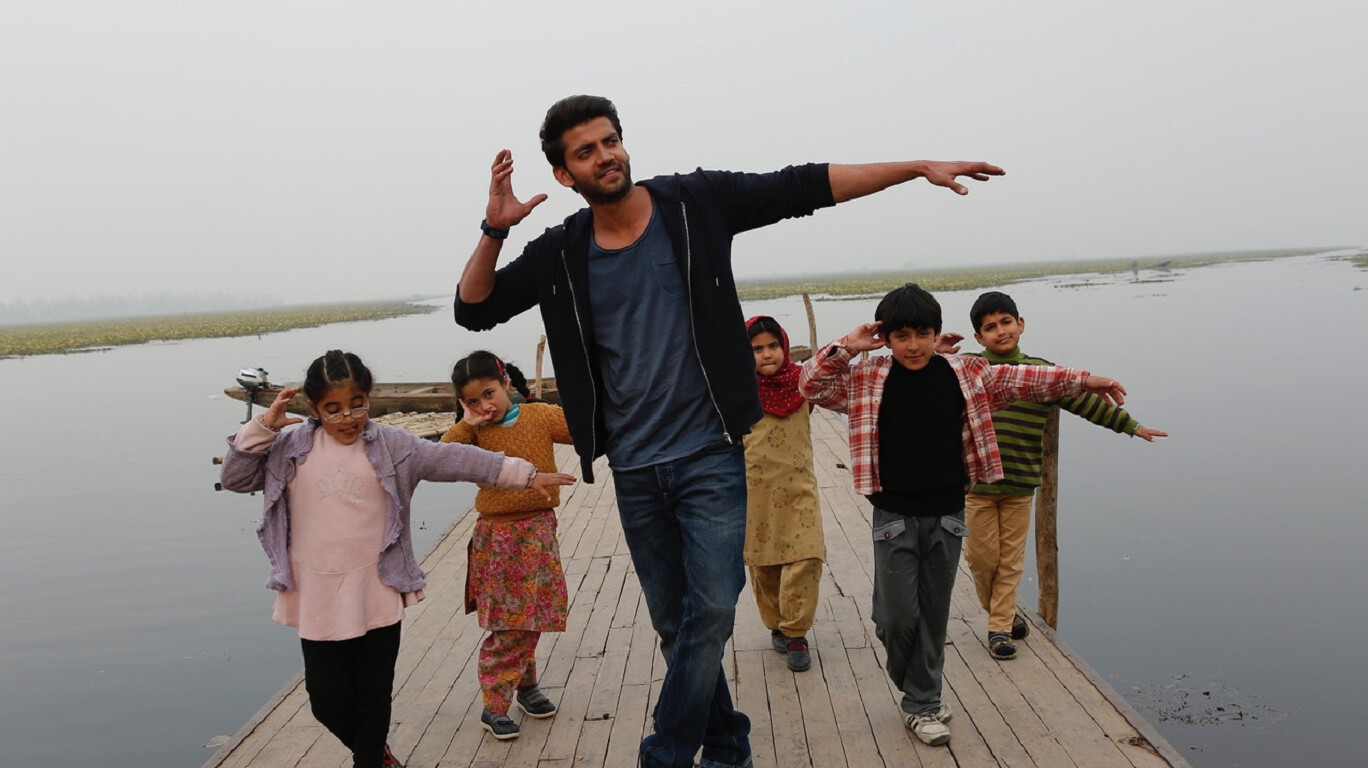 ‘नोटबुक’ में नजर आई जहीर इकबाल और बच्चों के बीच की मजेदार केमिस्ट्री