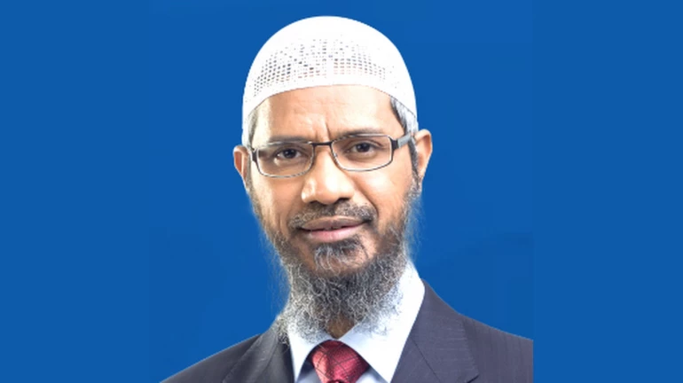 झाकीर नाईकच्या फायनान्सरला मुंबईतून अटक झाकीर नाईकच्या फायनान्सरला मुंबईतून अटक