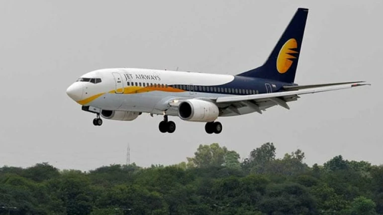 पीएनबी, एसबीआय जेट एअरवेजला तारणार, देणार आपत्कालीन कर्ज पीएनबी, एसबीआय जेट एअरवेजला तारणार, देणार आपत्कालीन कर्ज