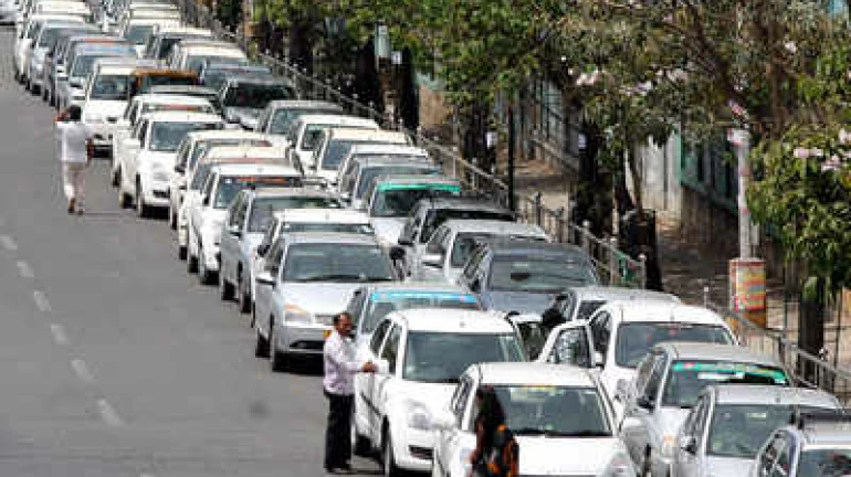 हर एक किलोमीटर पर मुंबई में है सबसे ज्यादा कार!