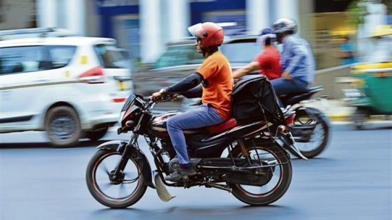 ऑनलाईन फूड डिलिव्हरी करणाऱ्यांवर आता एफडीएची नजर ऑनलाईन फूड डिलिव्हरी करणाऱ्यांवर आता एफडीएची नजर