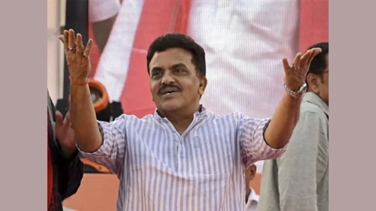 औरंगजेब वाले बयान पर चुनाव आयोग ने संजय निरुपम नोटिस भेज जवाब देने को कहा औरंगजेब वाले बयान पर चुनाव आयोग ने संजय निरुपम नोटिस भेज जवाब देने को कहा