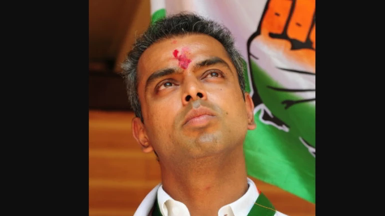 मिलिंद देवराही भाजपच्या वाटेवर? केलं मोदींचं कौतुक मिलिंद देवराही भाजपच्या वाटेवर? केलं मोदींचं कौतुक