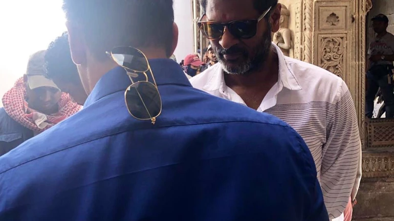 Salman Khan and Sonakshi Sinha start shooting for 'Dabangg 3' Salman Khan and Sonakshi Sinha start shooting for 'Dabangg 3'