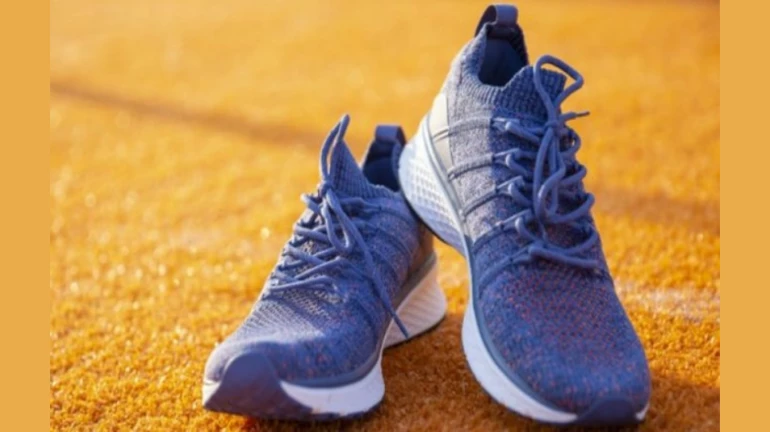 आता शूजही अल्ट्रा‘स्मार्ट’ आता शूजही अल्ट्रा‘स्मार्ट’