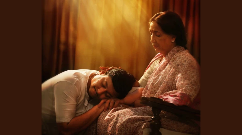 १४ वर्षांनी नीना कुळकर्णी पुन्हा बनल्या स्वप्नीलची आई १४ वर्षांनी नीना कुळकर्णी पुन्हा बनल्या स्वप्नीलची आई