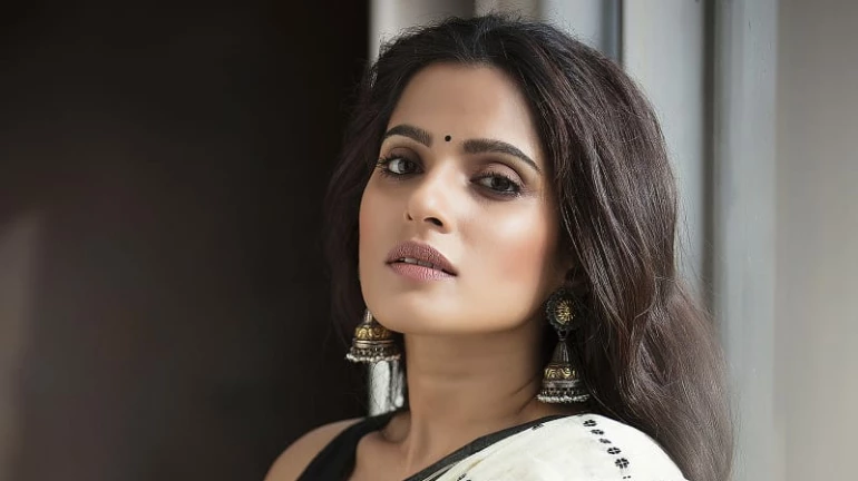 Priya Bapat to star in Hotstar's next web series 'City of Dreams' Priya Bapat to star in Hotstar's next web series 'City of Dreams'