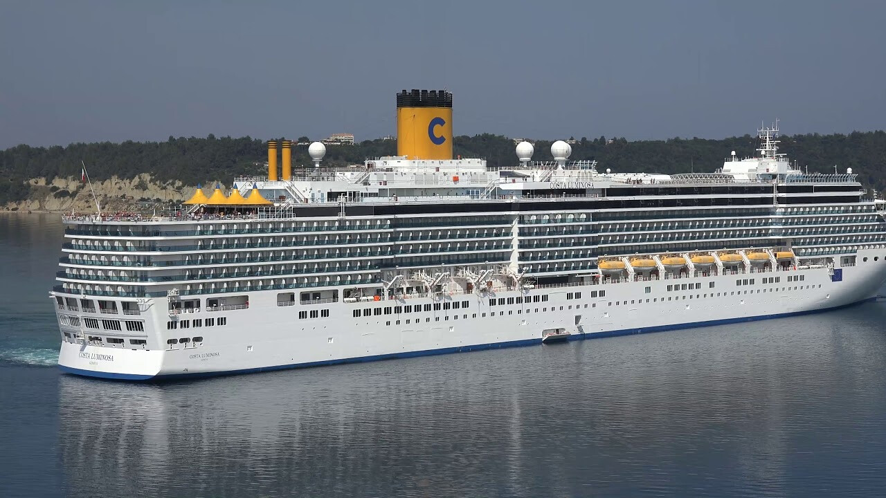 मुंबई पहुंचा अंतर्राष्ट्रीय क्रूज 'कोस्टा लुमिनोसा', इसकी खासियत सुन आप भी रह जाएंगे दंग