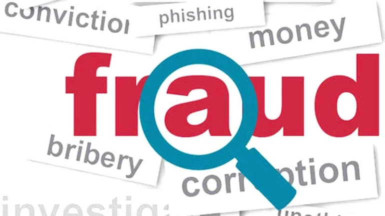 परदेशी बँकेच्या फसवणुकीप्रकरणी कुरिअर कंपनीवर गुन्हा परदेशी बँकेच्या फसवणुकीप्रकरणी कुरिअर कंपनीवर गुन्हा