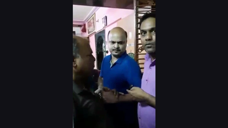 Hooliganism: MNS workers thrash an individual; police takes action against victim!