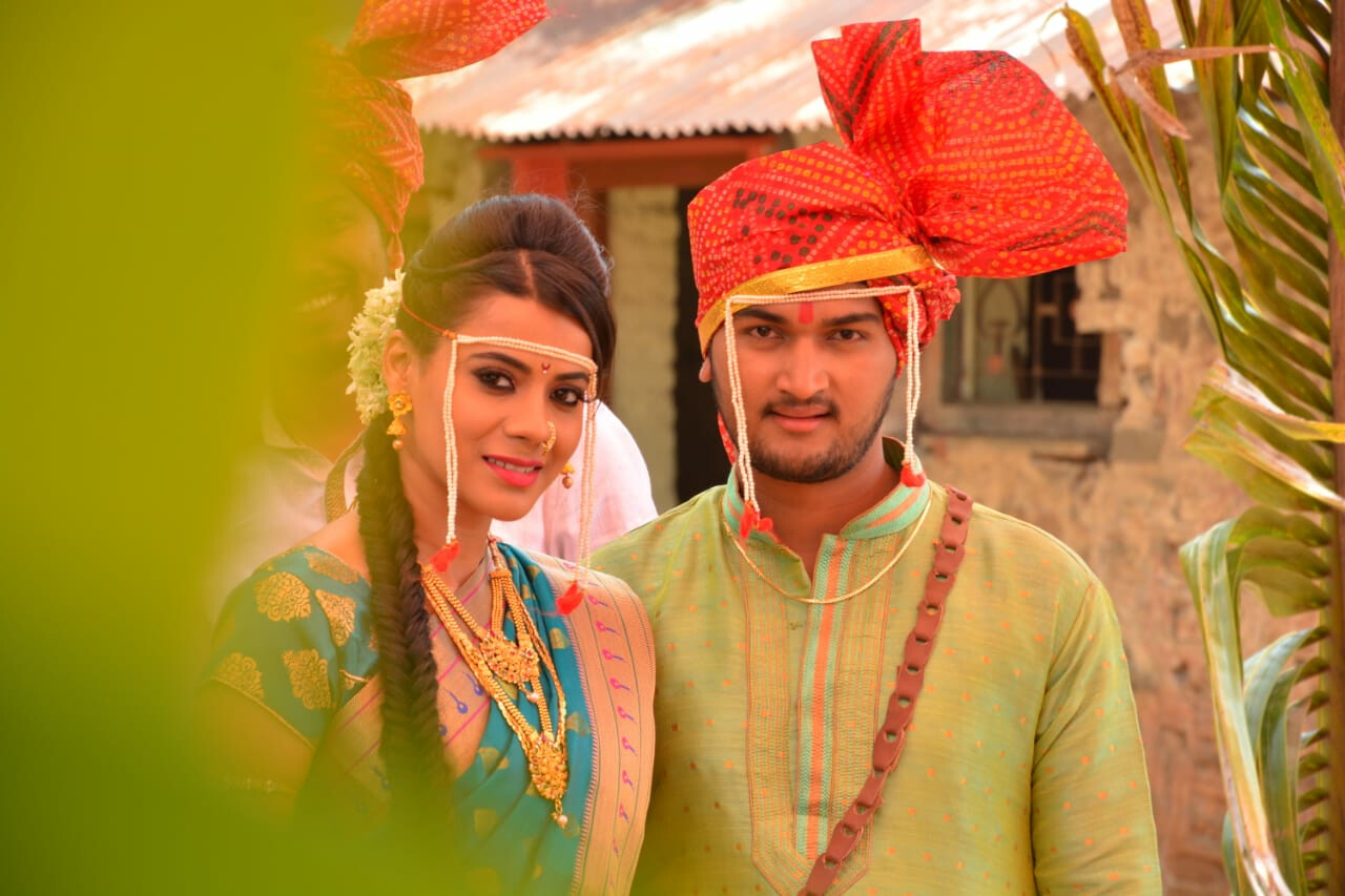 ही नवी कोरी जोडी नक्की पहा...