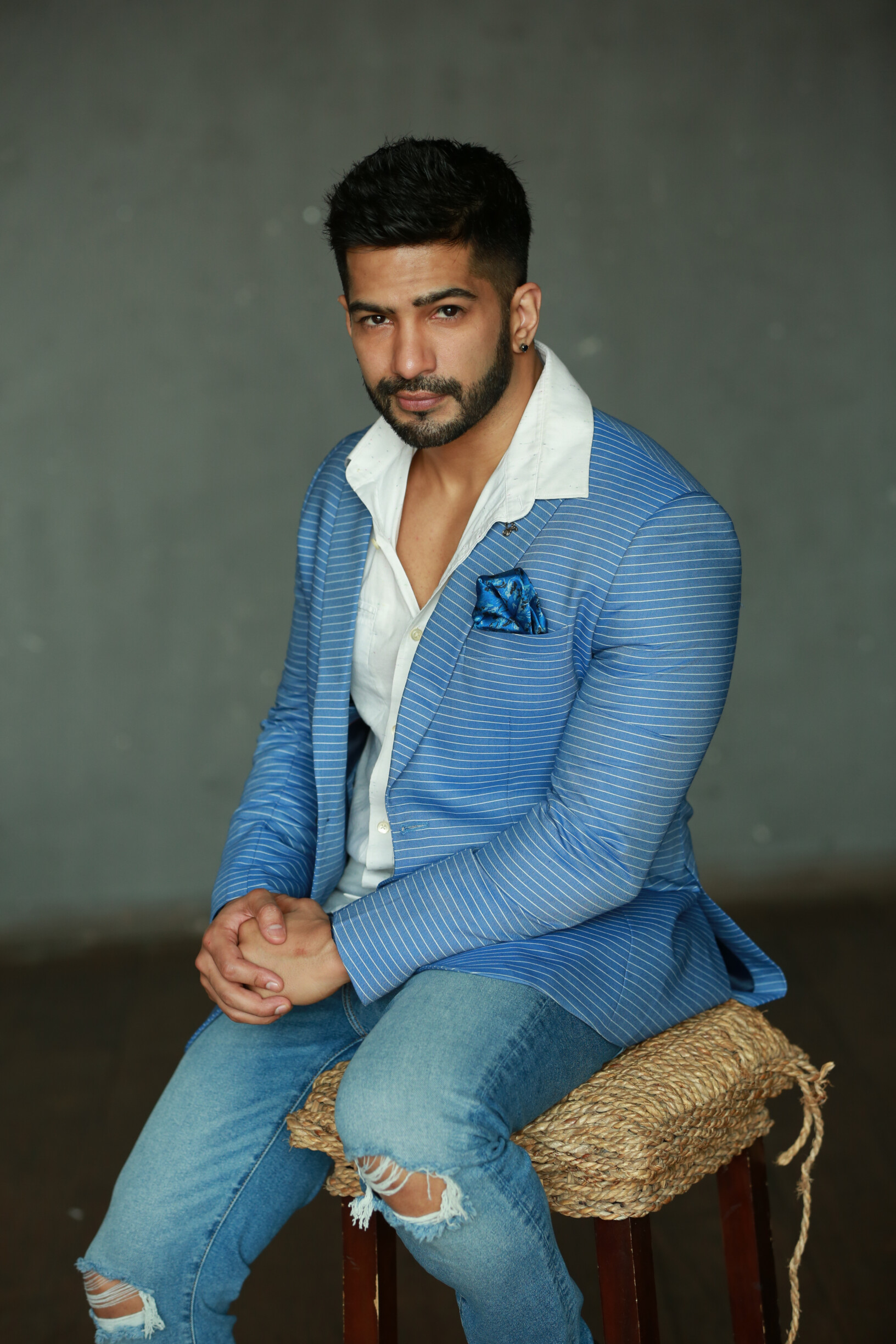 Actor Amit Tandon to soon launch his new single 'Checkmate'