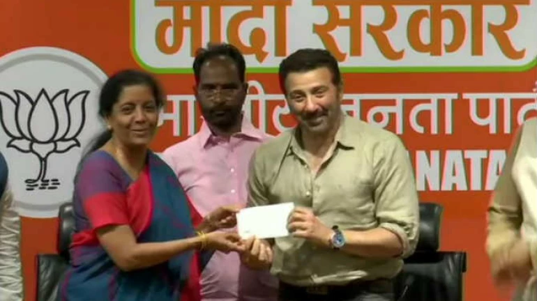Bollywood actor Sunny Deol joins BJP; likely to contest from Gurdaspur in Punjab