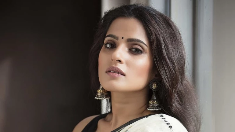 I want to share the screen space with Vicky Kaushal: Priya Bapat I want to share the screen space with Vicky Kaushal: Priya Bapat