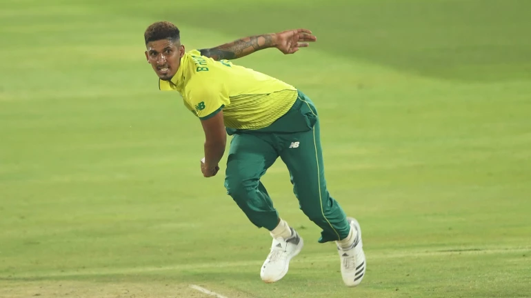 IPL 2019: Mumbai Indians sign Hendricks as a replacement for Alzarri Joseph IPL 2019: Mumbai Indians sign Hendricks as a replacement for Alzarri Joseph