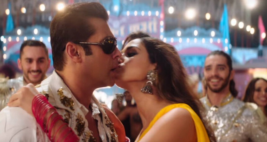 सलमान खान ने दिशा पाटनी की वजह से तोड़ी नो-किसिंग पॉलिसी!