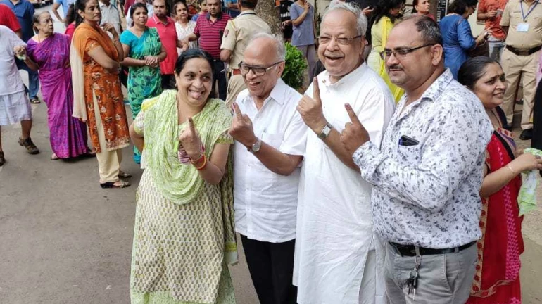 मुंबई की सभी सीटों पर मतदान शुरु, लाइव अपडेट्स के लिए यहां क्लिक करें मुंबई की सभी सीटों पर मतदान शुरु, लाइव अपडेट्स के लिए यहां क्लिक करें