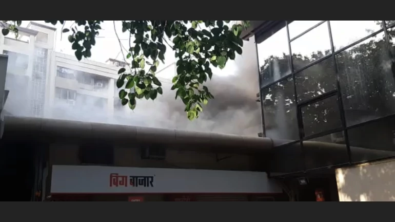 Fire breaks out at Big Bazaar in Matunga