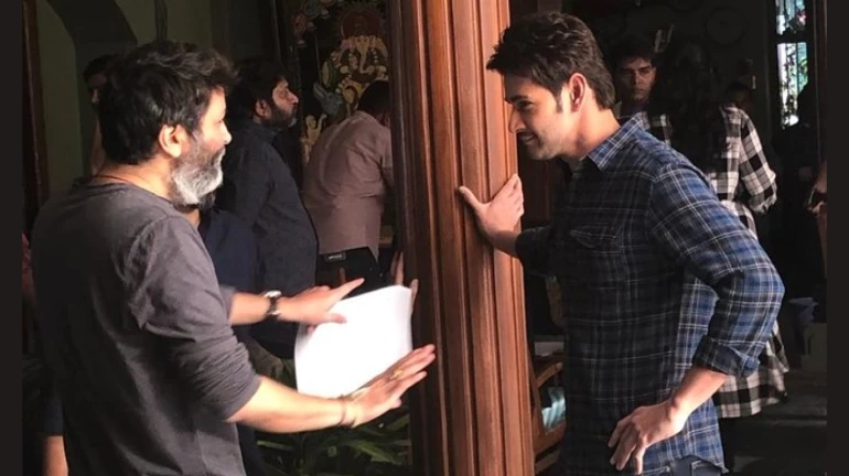 ‘महर्षि’ के एक्टर महेश बाबू के कूल लुक को देख कर फैंस हुए दीवाने! ‘महर्षि’ के एक्टर महेश बाबू के कूल लुक को देख कर फैंस हुए दीवाने!