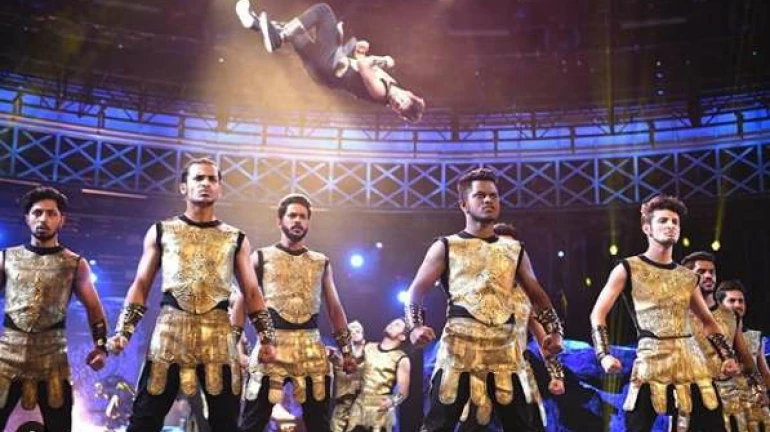 अमेरिकेतल्या लोकप्रिय डान्स शो चे 'किंग्स' ठरली मुंबईची पोरं! अमेरिकेतल्या लोकप्रिय डान्स शो चे 'किंग्स' ठरली मुंबईची पोरं!