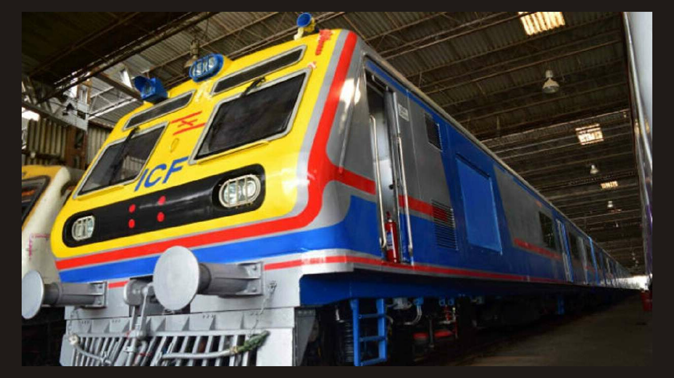 AC Local Train on Western Railway Line Earns ₹1.83 Crore in revenue ...