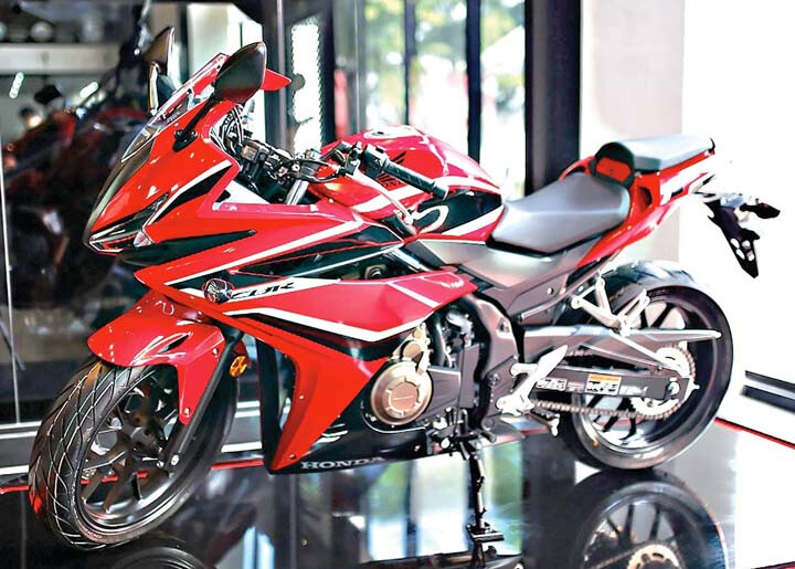 Dhanteras store offer bike