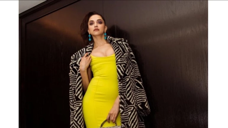 दो घंटे के भीतर बिके दीपिका पादुकोण के कपड़े और एक्सेसरीज! दो घंटे के भीतर बिके दीपिका पादुकोण के कपड़े और एक्सेसरीज!