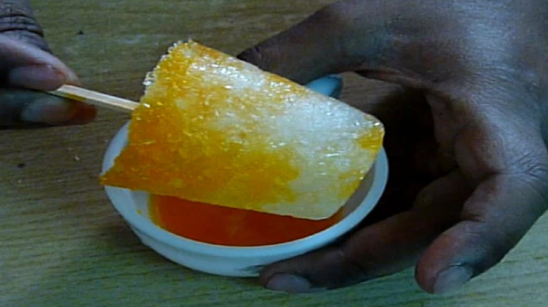 लिंबू सरबत, ऊसाचा रस सांभाळून प्या, मुंबईतील ८१ टक्के बर्फाचे नमुने  दूषित लिंबू सरबत, ऊसाचा रस सांभाळून प्या, मुंबईतील ८१ टक्के बर्फाचे नमुने  दूषित