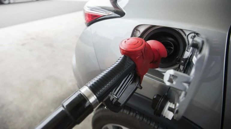 Attack On Two Oil Tankers in UAE May Increase the Petrol Price In India Attack On Two Oil Tankers in UAE May Increase the Petrol Price In India