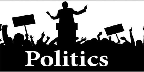 राजनीति में भाषा का गिरना और सत्ता के लालच का बढ़ना !