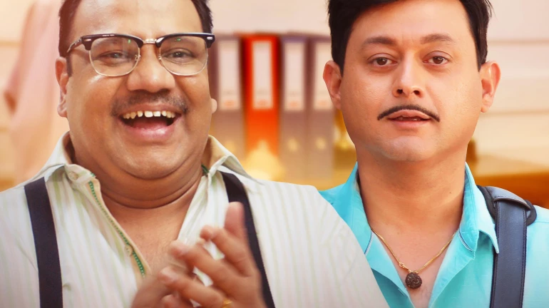 'मोगरा'साठी आनंद बनला बँक मॅनेजर 'मोगरा'साठी आनंद बनला बँक मॅनेजर