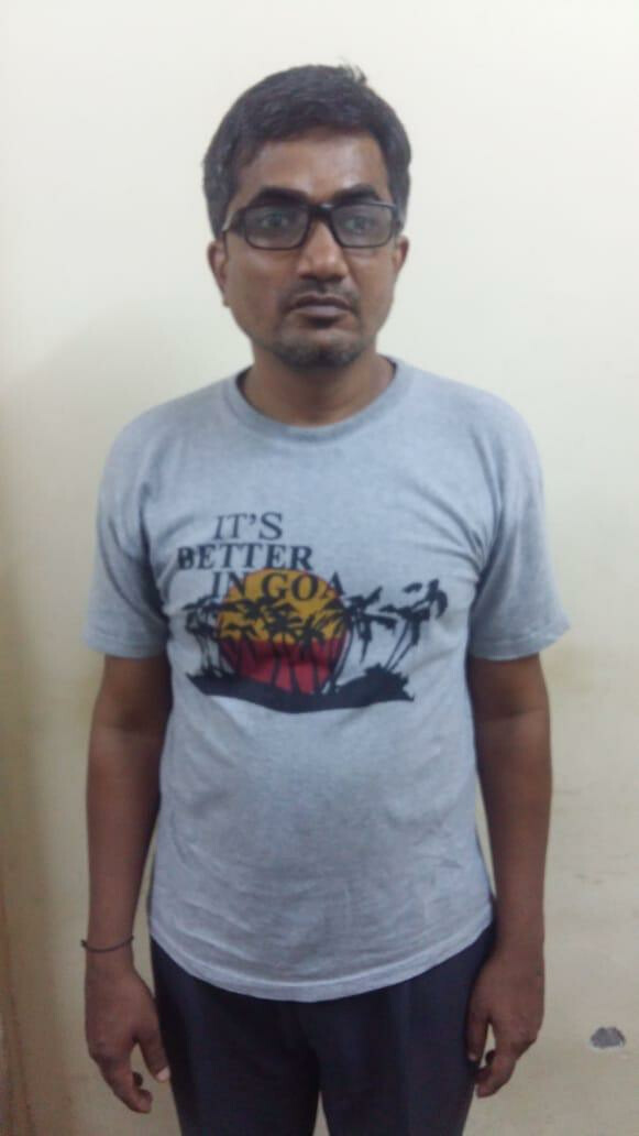 पराभवाचा सूड घेण्यासाठी महिलांचे फोटो अमेरिकन बेवसाइटवर टाकले